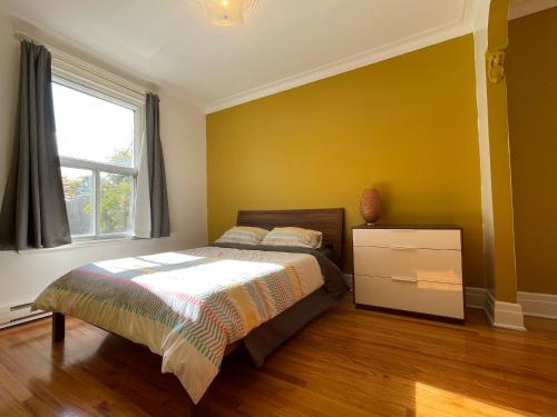 Metro Crémazie - 2 Big Bedrooms