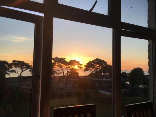 Utsikt, Dog Friendly Apartment with Sea Views in Ryde North East Utsikt, Dog Friendly Apartment with Sea Views in Ryde North East