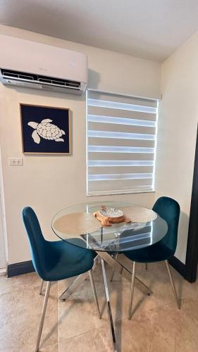 Stylish 1BR Near Miami Airport & Port! in Hialeah (Florida) Stylish 1BR Near Miami Airport & Port! in Hialeah (Florida)