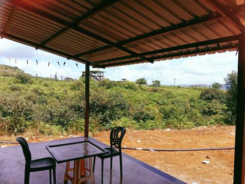 Rudras villa by Dattatray Holliday's in Moleshwar Rudras villa by Dattatray Holliday's in Moleshwar