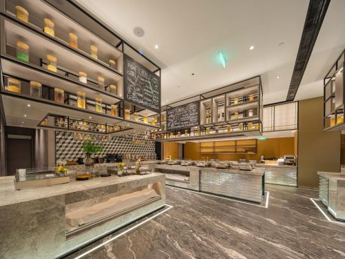 Restaurant, Yunheyebo Hotel - South Gate of Bell and Drum Tower in South Gate Restaurant, Yunheyebo Hotel - South Gate of Bell and Drum Tower in South Gate