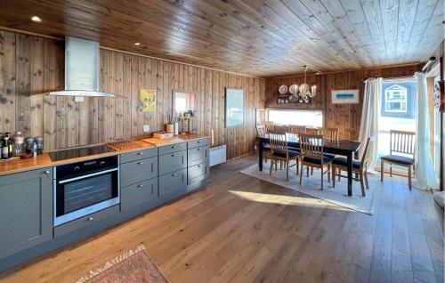Κουζίνα, Cozy Home In Sjusjøen With Sauna in Σιουσοεν Κουζίνα, Cozy Home In Sjusjøen With Sauna in Σιουσοεν