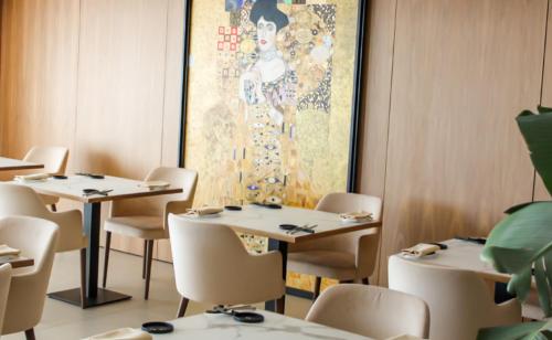 Restaurant, Mediterranea Hotel & Convention Center in Salerno Restaurant, Mediterranea Hotel & Convention Center in Salerno