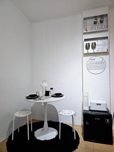 Comfort Stay at Intramuros by IN CAFEBAR in Intramuros Comfort Stay at Intramuros by IN CAFEBAR in Intramuros