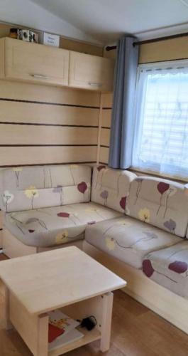 Mobilhome 3 chambres in نواييل سور مير Mobilhome 3 chambres in نواييل سور مير