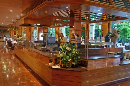 Lobby, Beatriz Costa & Spa in Lanzarote Lobby, Beatriz Costa & Spa in Lanzarote