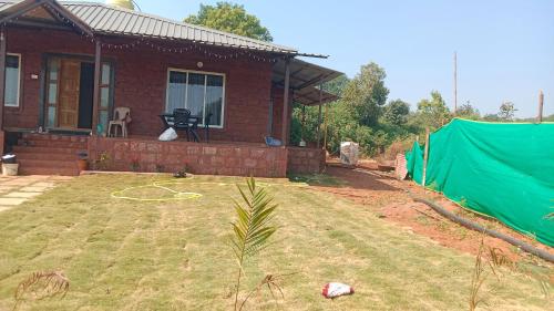 Rudras villa by Dattatray Holliday's in Moleshwar Rudras villa by Dattatray Holliday's in Moleshwar