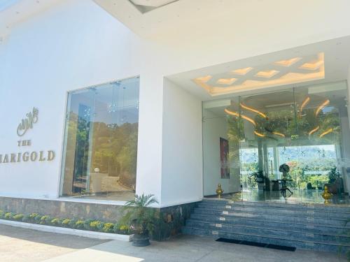 Tempat Masuk, The Marigold Hotel in Udapalatha Tempat Masuk, The Marigold Hotel in Udapalatha