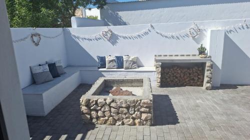 Patogumai, Anni's Beach Cottage in Yzerfontein Patogumai, Anni's Beach Cottage in Yzerfontein