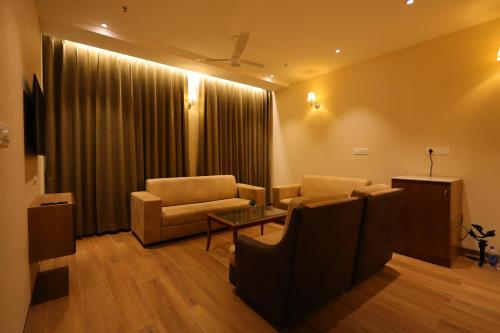 Facilities, Aashray Inn in Hubli Facilities, Aashray Inn in Hubli
