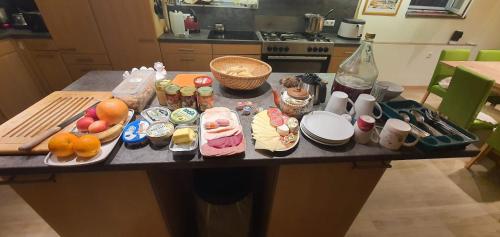 طعام و مشروبات, Seminarhaus Arya Maitreya in Kaufbeuren طعام و مشروبات, Seminarhaus Arya Maitreya in Kaufbeuren