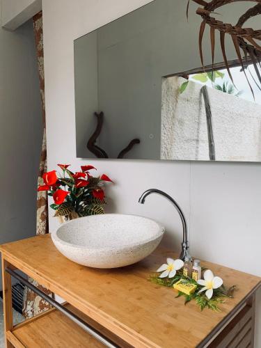 Fürdőszoba, Teumuhonu Tikehau in Tuherahera Fürdőszoba, Teumuhonu Tikehau in Tuherahera