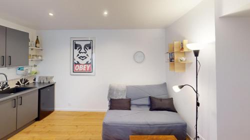 Le Saint Martin - Appartement moderne - Duplex - Centre ville - Gare in Triel-Sur-Seine Le Saint Martin - Appartement moderne - Duplex - Centre ville - Gare in Triel-Sur-Seine