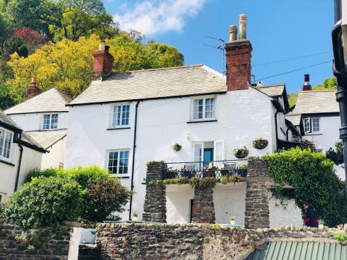 A szálláshely kívülről, Harbour view cottage, clovelly in Clovelly városközpont A szálláshely kívülről, Harbour view cottage, clovelly in Clovelly városközpont