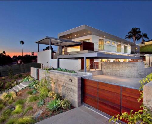 G134 - Solana Paradise in Solana Beach G134 - Solana Paradise in Solana Beach