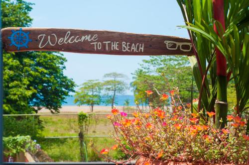 Beach, La Hacienda Rooms & Food in Jaco Beach, La Hacienda Rooms & Food in Jaco