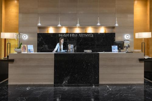Фойє, Elba Almeria Business & Convention Hotel. in Альмерія - Коста де Альмерія Фойє, Elba Almeria Business & Convention Hotel. in Альмерія - Коста де Альмерія