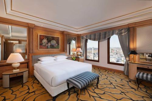 메카 호텔 (Makkah Hotel) in 메카 메카 호텔 (Makkah Hotel) in 메카