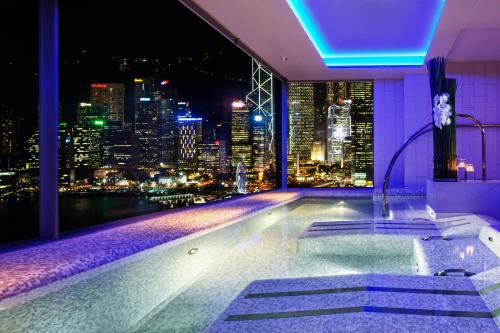 Spa, W Hong Kong near Kowloon MTR Station Spa, W Hong Kong near Kowloon MTR Station