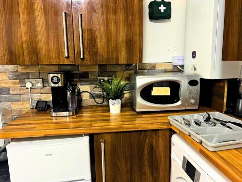 négyzetméteres, 1 hálószobás Ház 1 fürdőszobával Birmingham Városközpont területén (The Immaculate House) in Smethwick négyzetméteres, 1 hálószobás Ház 1 fürdőszobával Birmingham Városközpont területén (The Immaculate House) in Smethwick