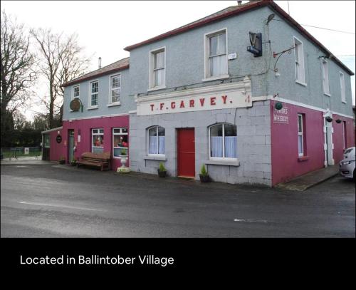 Tranquil Haven Mansion in Castlerea Tranquil Haven Mansion in Castlerea