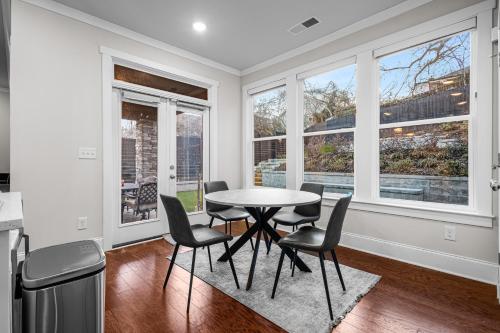 Facilities, Price Cut Modern Lux Home Mins to Downtown in Pittsburgh Facilities, Price Cut Modern Lux Home Mins to Downtown in Pittsburgh