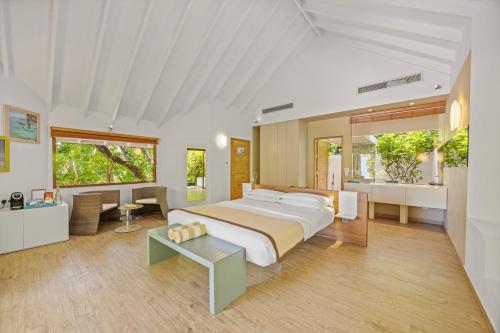 Exterior view, Cocoon Maldives - All Inclusive in Lhaviyani Atoll Exterior view, Cocoon Maldives - All Inclusive in Lhaviyani Atoll