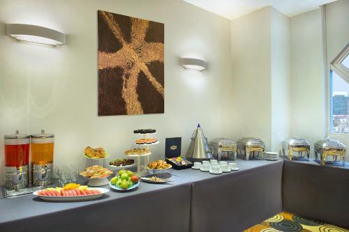 Food and beverages, City Seasons Towers Hotel in Bur Dubai Food and beverages, City Seasons Towers Hotel in Bur Dubai