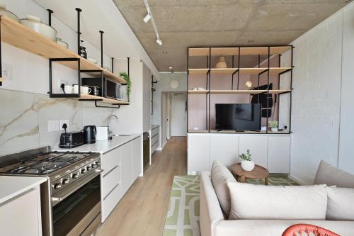 บริการและสิ่งอำนวยความสะดวก, THREE43 ON B - Fluent Serviced Apartments in จุดชมวิวทะเล บริการและสิ่งอำนวยความสะดวก, THREE43 ON B - Fluent Serviced Apartments in จุดชมวิวทะเล