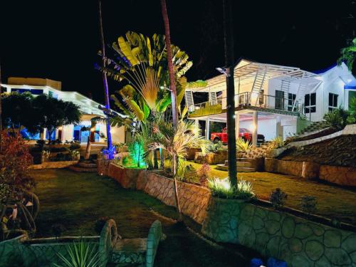 Garden, De Cairos Mountain and Ocean View Resort in Boljoon Garden, De Cairos Mountain and Ocean View Resort in Boljoon