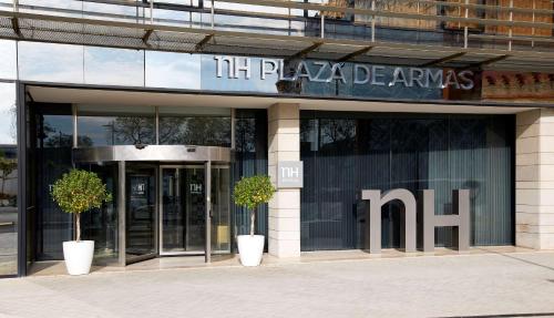 Buitenkant, NH Sevilla Plaza de Armas in Seville Buitenkant, NH Sevilla Plaza de Armas in Seville