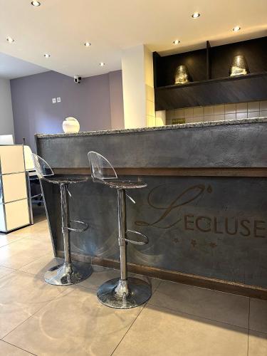 A szálláshely kívülről, Hotel de l'Ecluse in Neuchatel A szálláshely kívülről, Hotel de l'Ecluse in Neuchatel