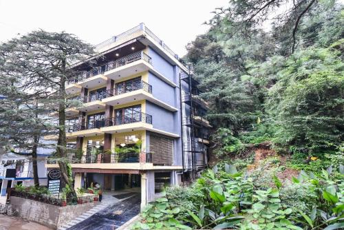 Bejárat, LA Riqueza Koala Inn Mcleod Ganj - Near to Dalai Lama Temple & Mall Road in Dharamshala Bejárat, LA Riqueza Koala Inn Mcleod Ganj - Near to Dalai Lama Temple & Mall Road in Dharamshala