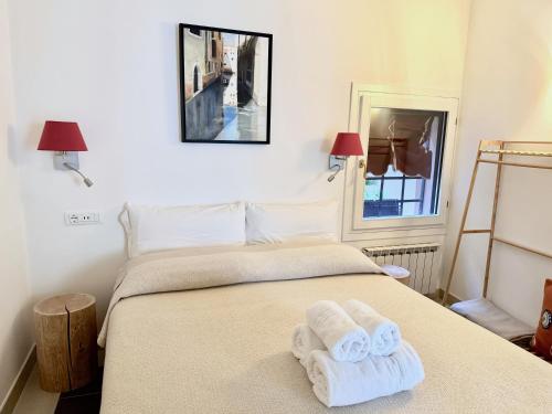 Ca Penini - canal view