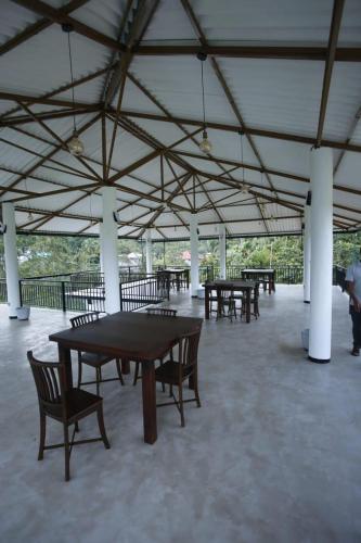 Ресторан, Brook View Belihuloya Leisure Resort in Беліхулоя Ресторан, Brook View Belihuloya Leisure Resort in Беліхулоя