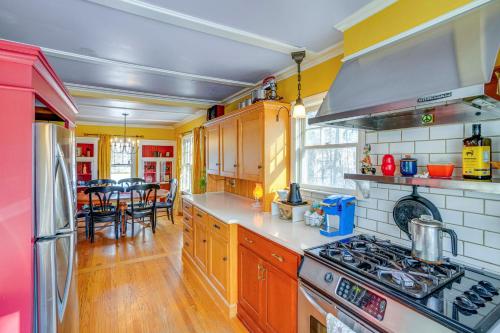 1 Mi to Dtwn Beautiful Home in Williamstown! in Williamstown (Massachusetts) 1 Mi to Dtwn Beautiful Home in Williamstown! in Williamstown (Massachusetts)