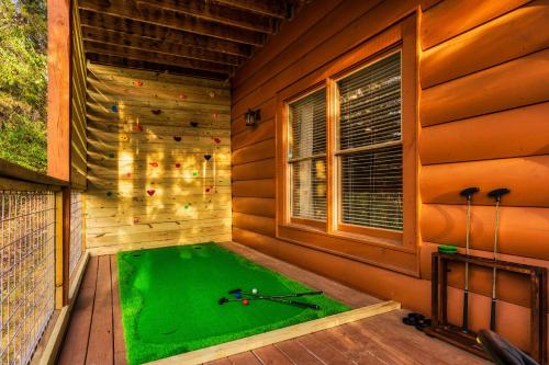 Family Haven by Dollywood - Hot Tub - Game Room in 마운트 자이언 Family Haven by Dollywood - Hot Tub - Game Room in 마운트 자이언