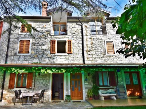 A szálláshely kívülről, Apartments with parking space Umag - 23670 in Katoro A szálláshely kívülről, Apartments with parking space Umag - 23670 in Katoro