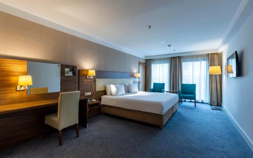 Holiday Inn Lodz By IHG in Łódź Holiday Inn Lodz By IHG in Łódź