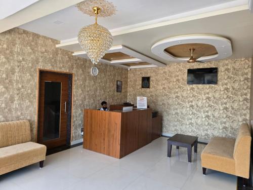 Lobby, HOTEL ITAGI SQAURE in Bijapur Lobby, HOTEL ITAGI SQAURE in Bijapur