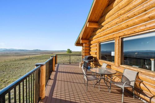 Sweet MTN Cabin 2bedroom 2bath picturesque views in Блу ривър Sweet MTN Cabin 2bedroom 2bath picturesque views in Блу ривър