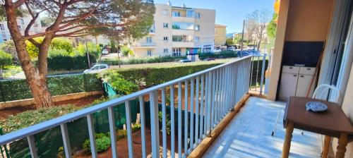 Nice family studio near the beach Fréjus (Nice family studio near the beach Frejus) in Frejus Nice family studio near the beach Fréjus (Nice family studio near the beach Frejus) in Frejus