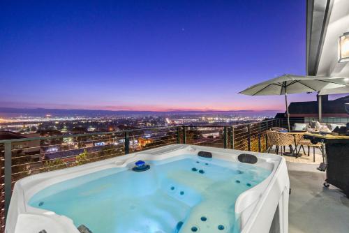 The California - On Top of San Diego in a Hot Tub in San Diego Old Town The California - On Top of San Diego in a Hot Tub in San Diego Old Town
