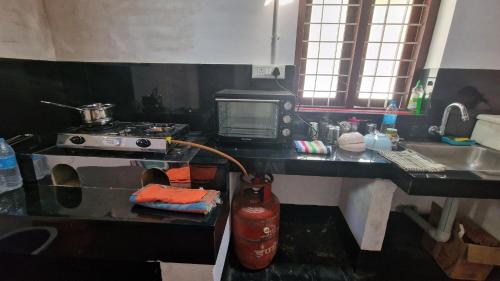 مطبخ, Koodapuzha House Chalakudy in Chalakudy مطبخ, Koodapuzha House Chalakudy in Chalakudy