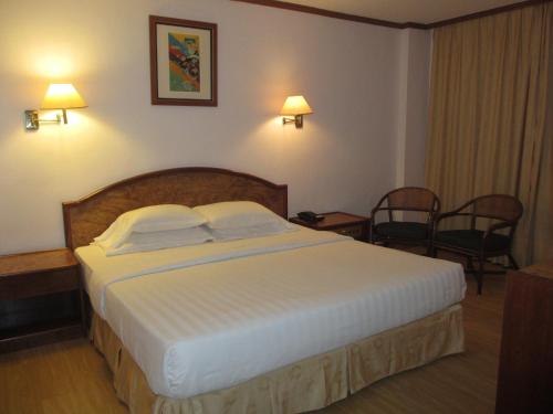 Sanbay Hotel near The Parish of St Michael and All Angels Sanbay Hotel near The Parish of St Michael and All Angels