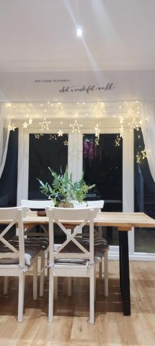 Cheltenham accommodation -self-catering-2 bedrooms in Southam Cheltenham accommodation -self-catering-2 bedrooms in Southam