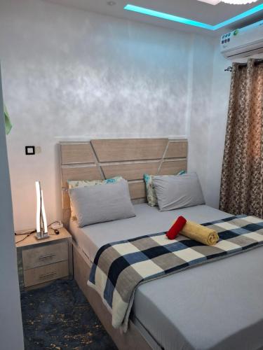 Seckebe Immo Et Business Studio Gris in Patte d'Oies Seckebe Immo Et Business Studio Gris in Patte d'Oies