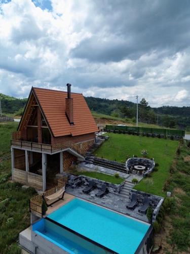Сад, Villat n`Katun in Кметёвце Сад, Villat n`Katun in Кметёвце