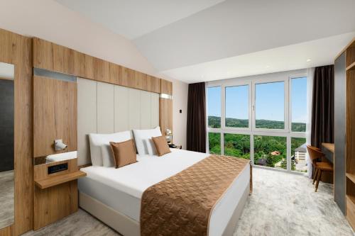 Mövenpick Resort & Spa Fruske Terme in Vrdnik Mövenpick Resort & Spa Fruske Terme in Vrdnik