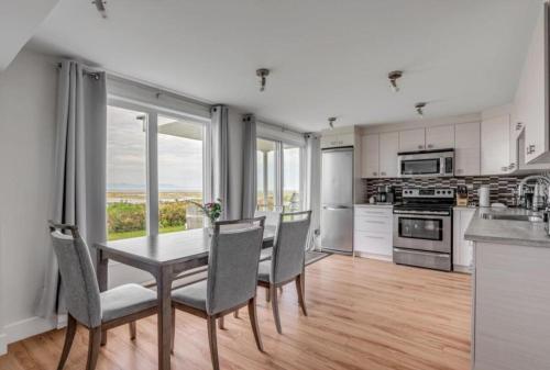 Condo L'Islet sur le fleuve in St-Eugene L'Islet (QC) Condo L'Islet sur le fleuve in St-Eugene L'Islet (QC)